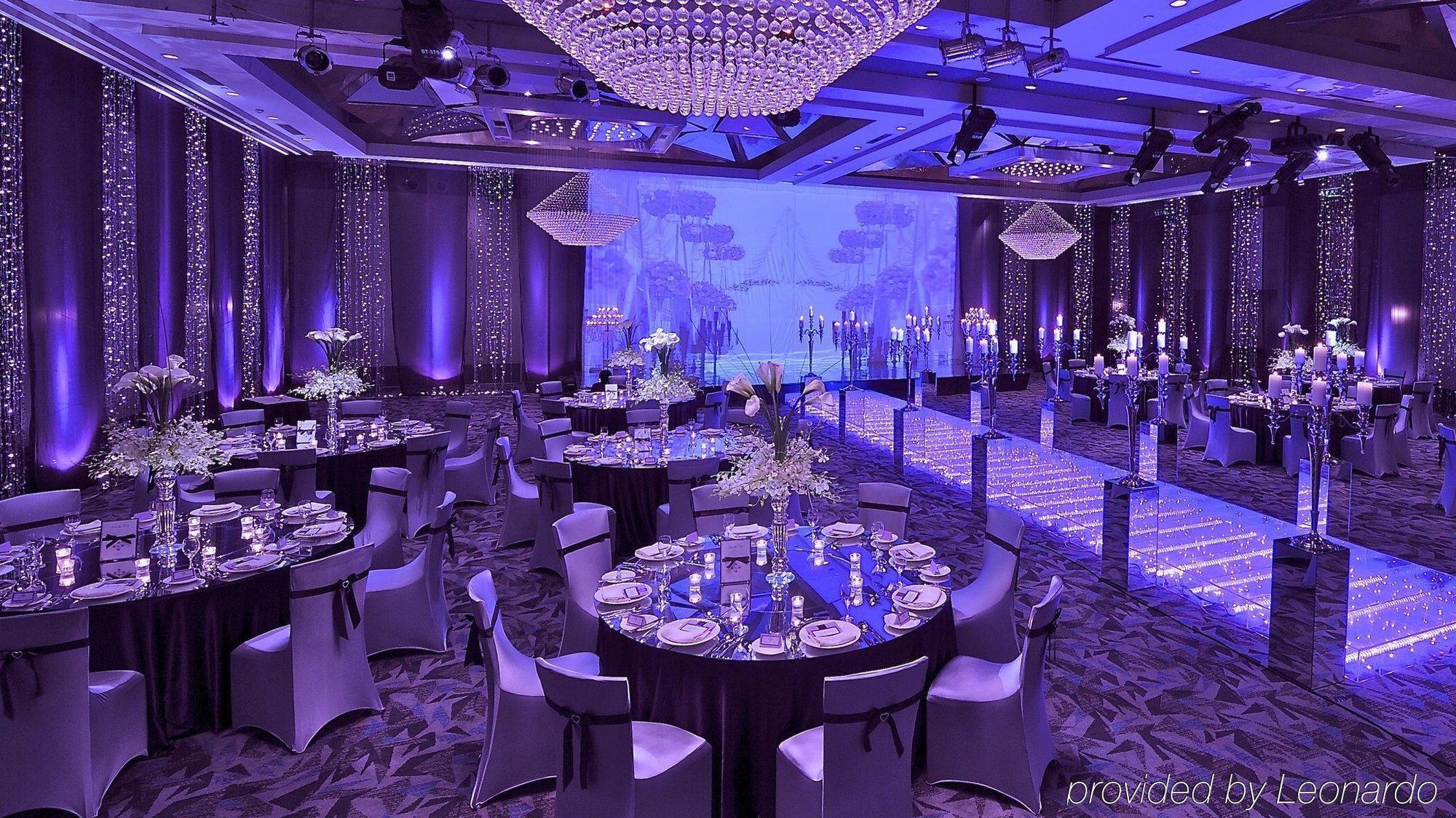 Hotel Nikko Tianjin Exterior photo The ballroom at the Four Seasons Hotel