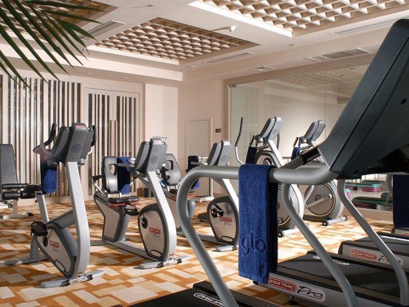 Hotel Nikko Tianjin Exterior photo A gym