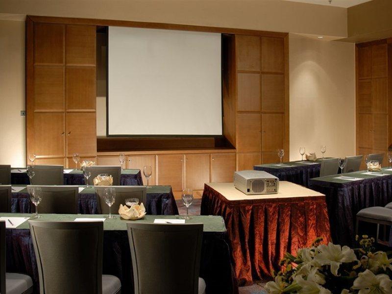 Hotel Nikko Tianjin Exterior photo A projector screen in a meeting room