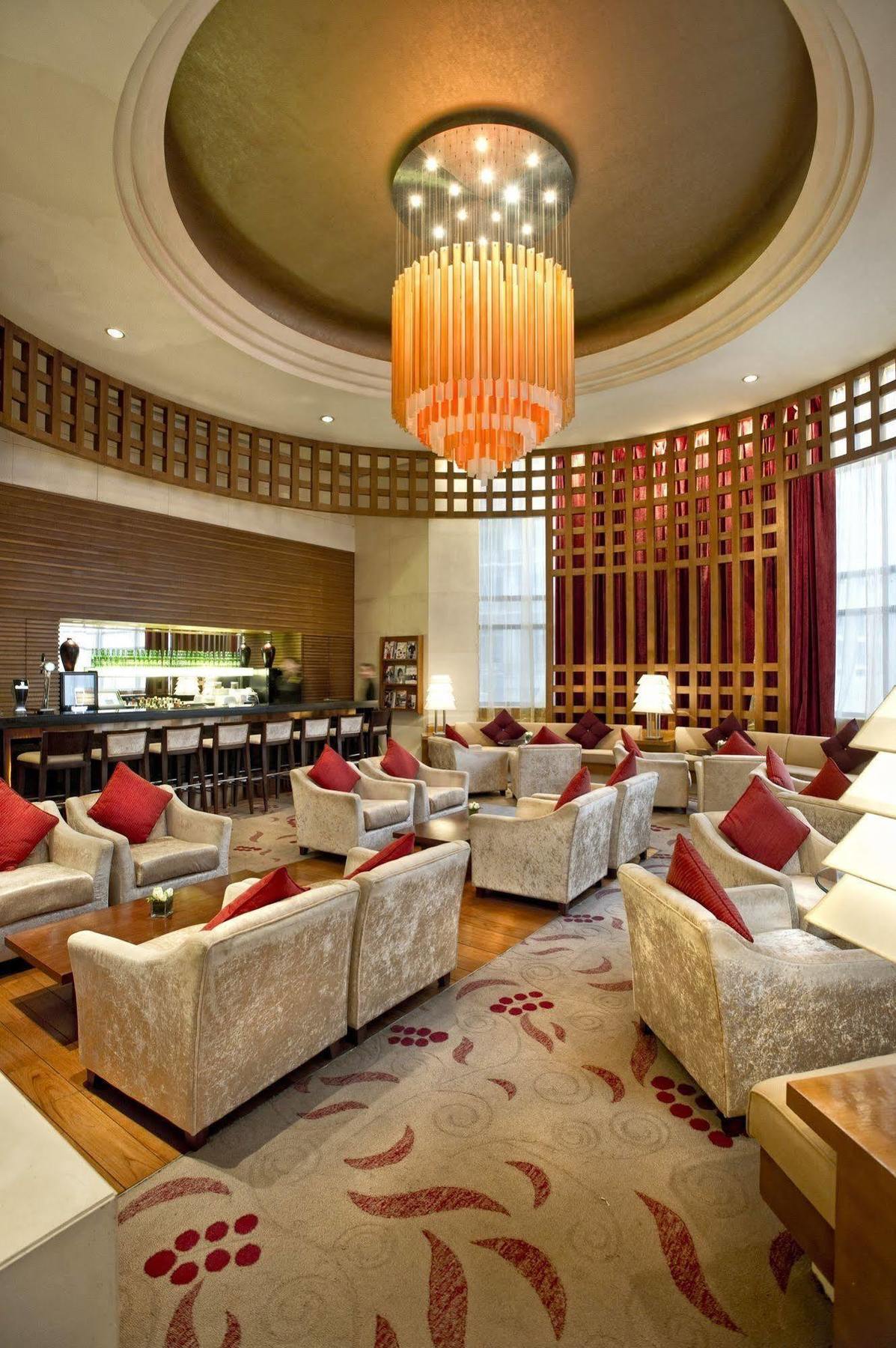 Hotel Nikko Tianjin Exterior photo The lounge at the airport
